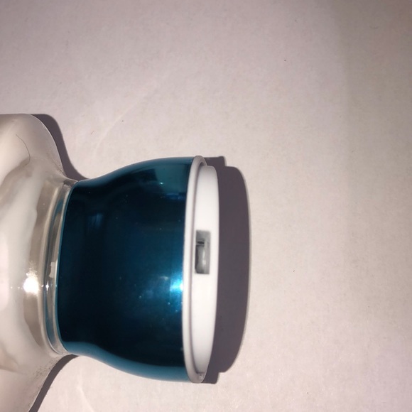 B&BW - Picture 5 of 8